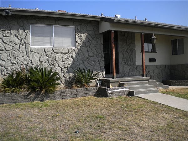 891 Ash Ave. 10-22-13 015