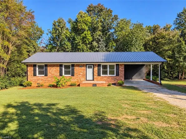 1681 Feezor Rd, Lexington, NC 27292