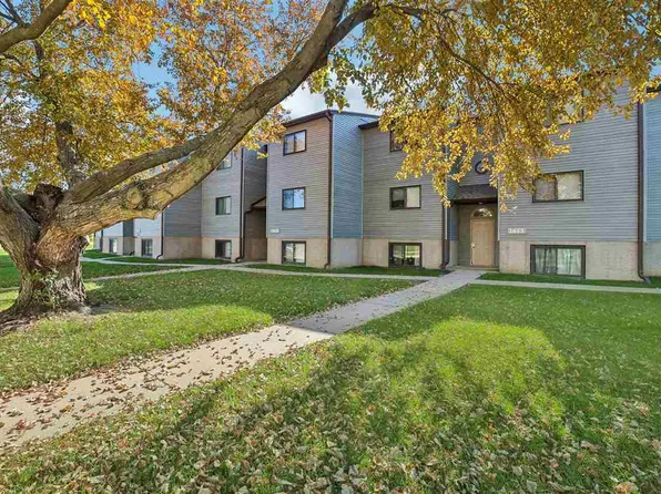 2613 Westwinds Dr APT 6, Iowa City, IA 52246