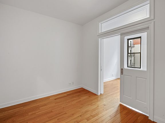 3rd image of 172 E 91st St APT 3G