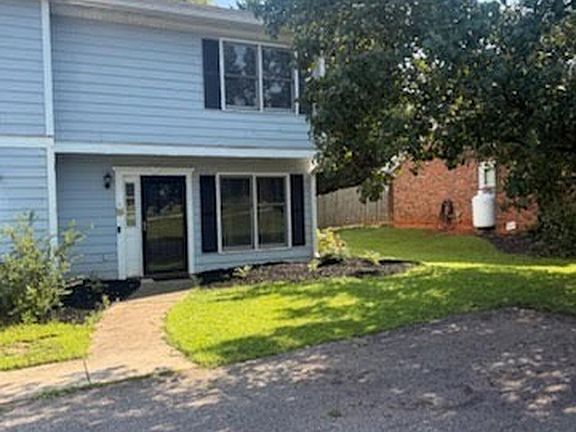 2nd image of 701 Mike Dr APT 8