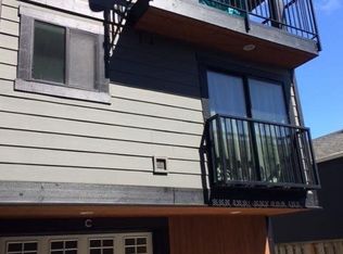 3636 Beach Dr SW, Seattle, WA 98116