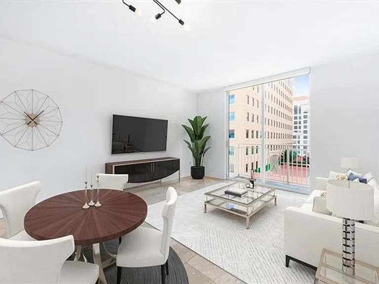 2030 S Douglas Rd #CU-807 — Photo 4