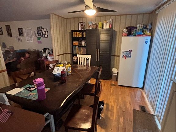 5th image of 8073 Pickett Ln