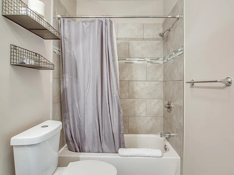 113 Lucile St — Photo 10