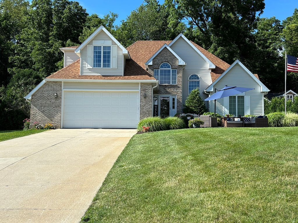 1217 N Shore Ln - Property Image