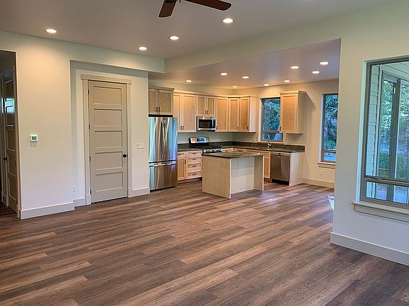 Living room kitchen