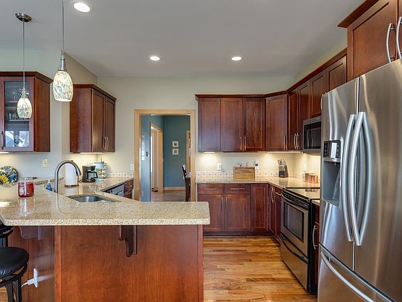 5th image of 5655 Silver Oak Dr