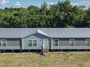 411 Gresham Rd, Burkburnett, TX 76354