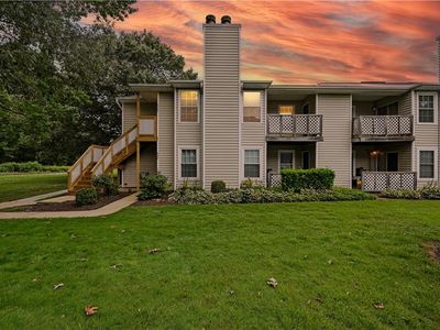4242 Thalia Station Cir, Virginia Beach, VA, 23452