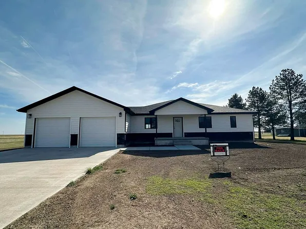 347 Walnut St, Grainfield, KS 67737