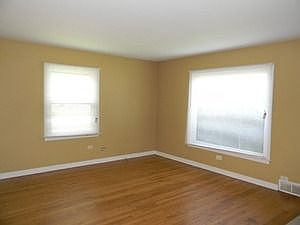 4th image of 1218 Westmoreland Ave