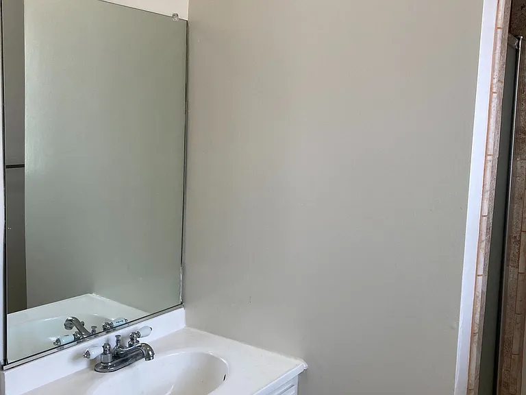 3737 Midvale Ave #3A — Photo 6