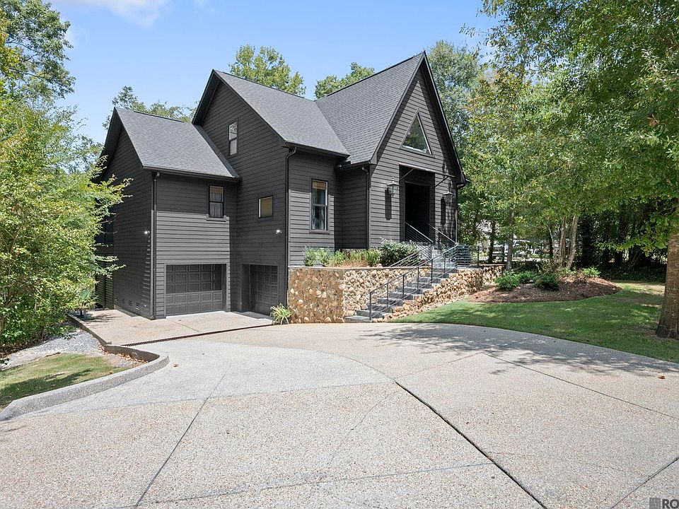 1st image of 19711 Deer Park Ave