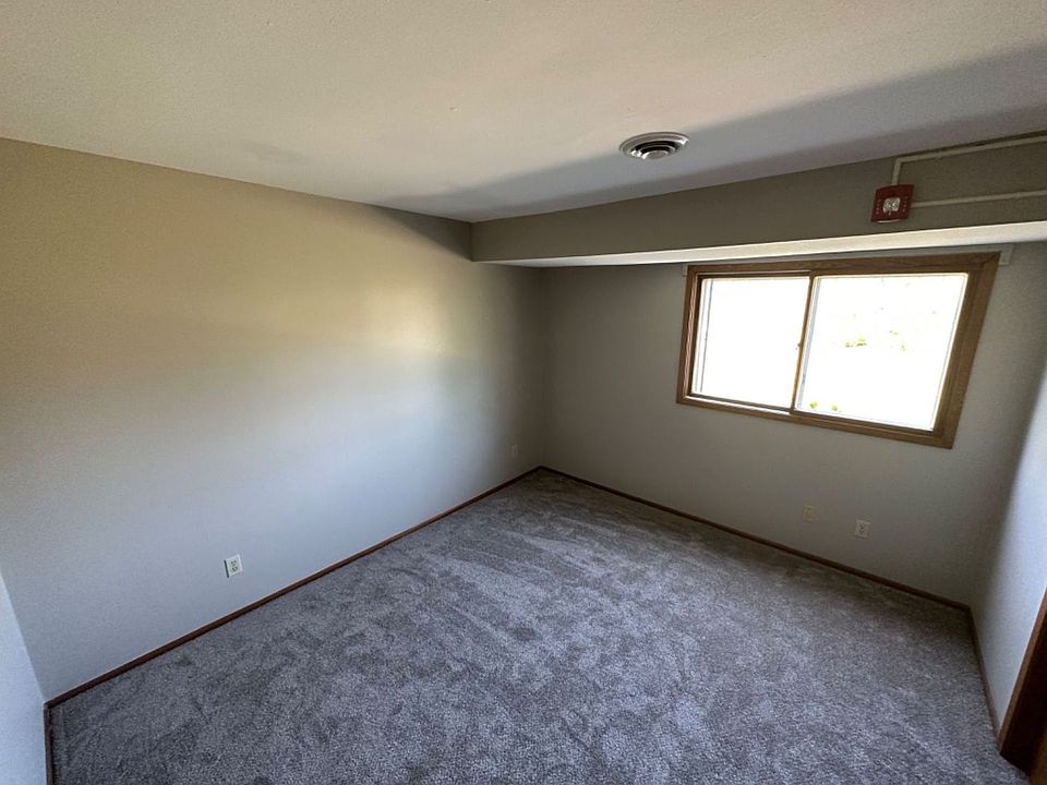 68686870 Kathleen Court 12 Family 68686870 Kathleen Ct Franklin WI Zillow