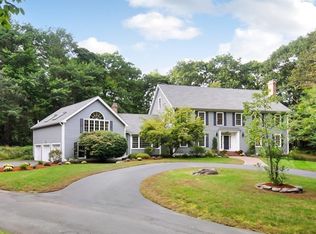 233 Elizabeth Ridge Rd, Carlisle, MA 01741