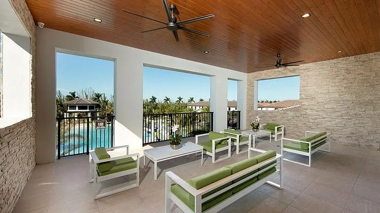 8800 NW 97th Ave #200 — Photo 44