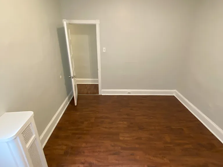 6124 Ludlow St — Photo 5