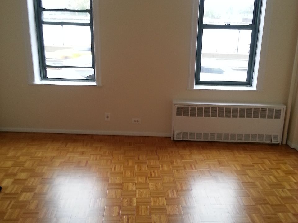 1st image of 542 E 79th St APT 2R
