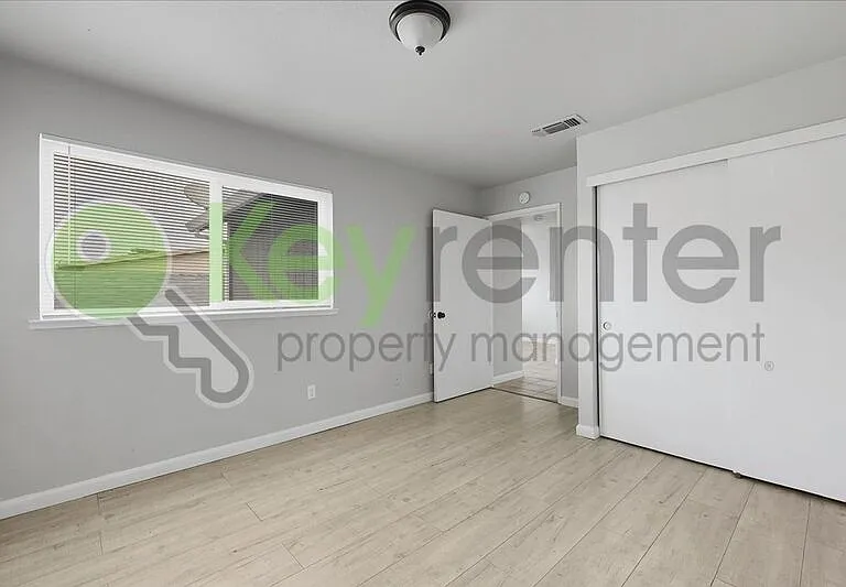 5726 Falconer Way #6 — Photo 12