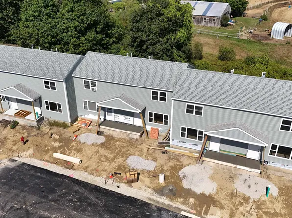 13 Birdie Grove #D, Rochester, NH 03839