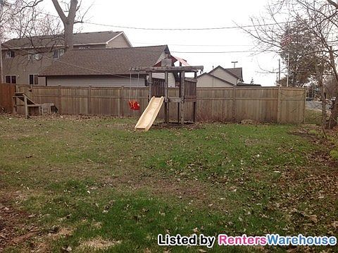 3rd image of 1004 Ramsey St