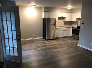 469 Eisenhower St APT 2, Marengo, IL 60152