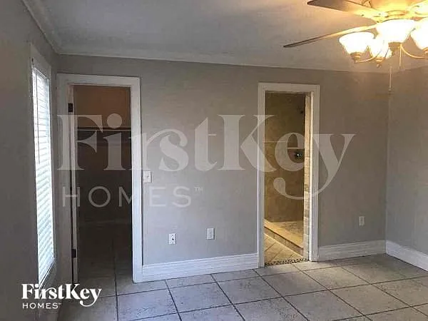 3 bed, 2.0 bath, 1506 sqft, $3,190 — Photo 3