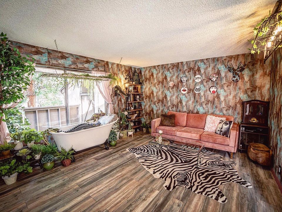 1st image of 1444 Cabrillo Park Dr APT H