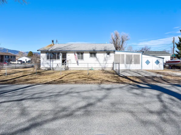 400 N Cherry St, Townsend, MT 59644