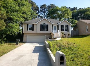 158 Carriage Hill Dr, Warner Robins, GA 31088