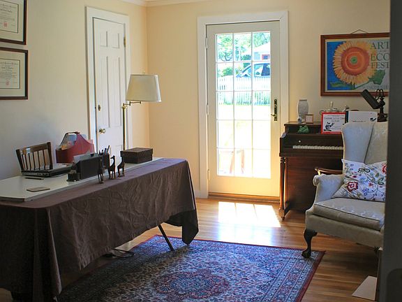 Living room/Office