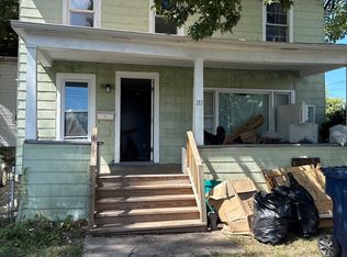 133 Hawley St UNIT 2, Lockport, NY 14094