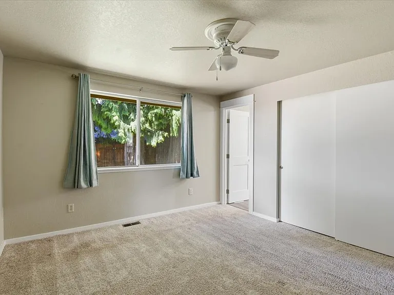 101 Paradise Pkwy — Photo 11