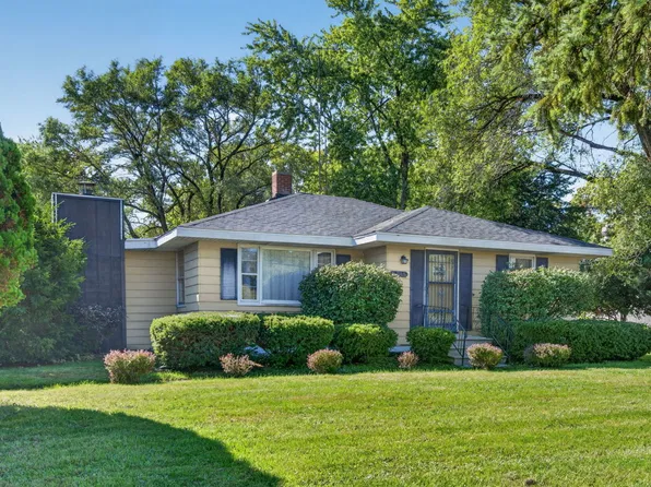 2485 E Division St, Diamond, IL 60416