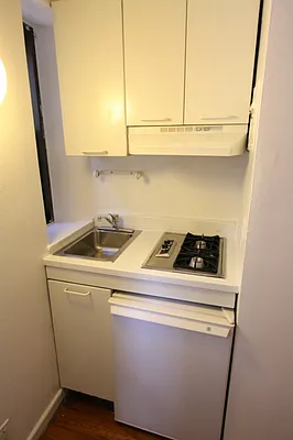 Rented by Citi Habitats | media 16