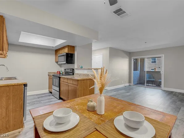 4200 S Valley View Blvd Unit 1069, Las Vegas, NV 89103