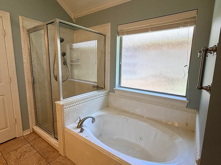 5706 Andover Dr — Photo 20