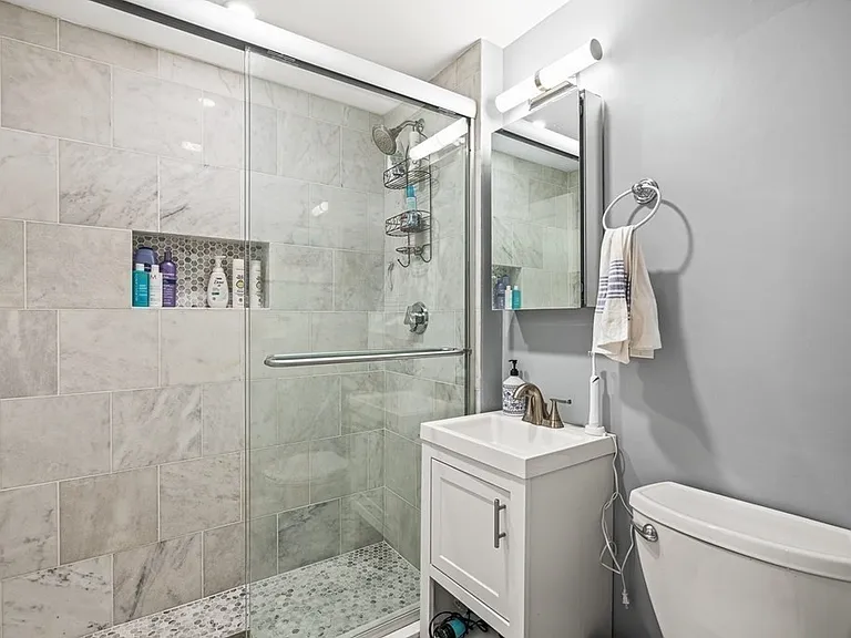 55 Saxton St #3 — Photo 11