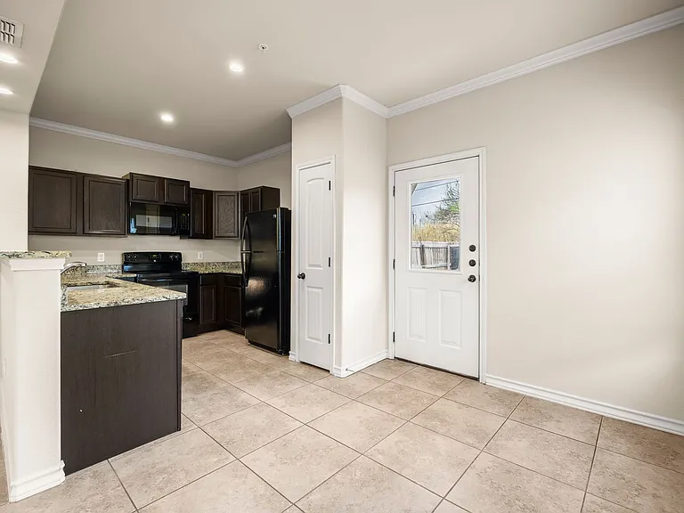 6615 Arancione Ave #104 — Photo 5