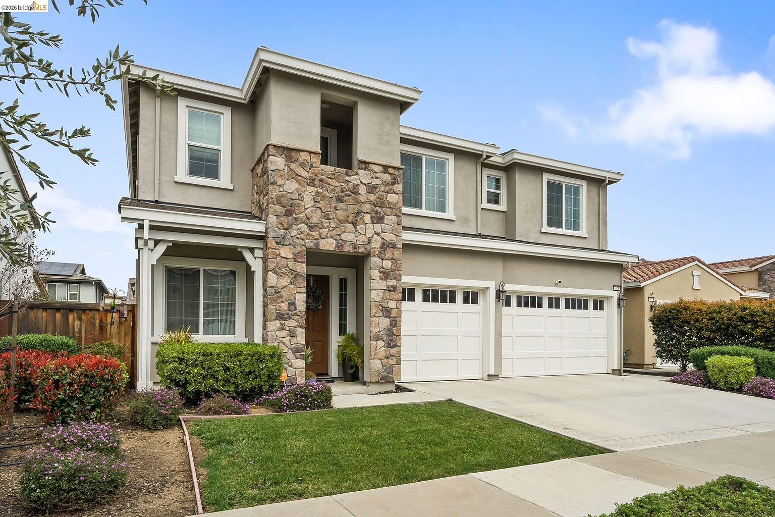 323 Bidwell Ct photo 1