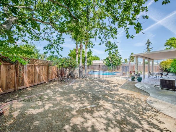 964 Campbell Cir, Woodland, CA 95776