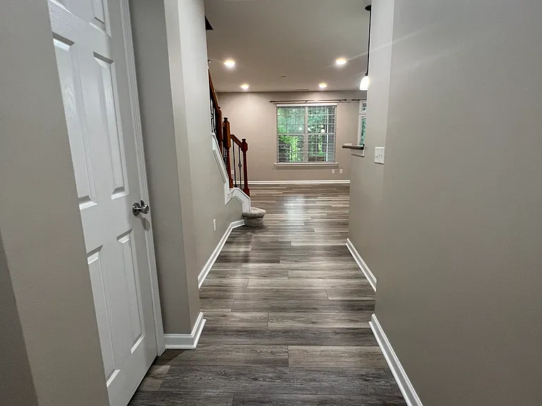 546 War Admiral Ct — Photo 2