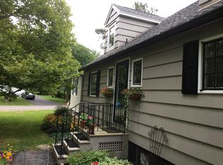 120 Warwick Pl, Ithaca, NY 14850