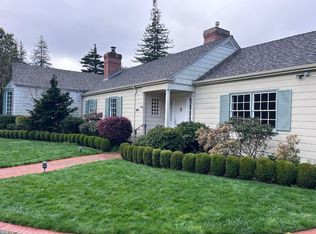 3 Sherwood Ct, Hillsborough, CA 94010