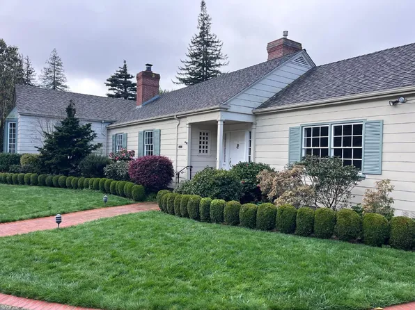 3 Sherwood Ct, Hillsborough, CA 94010