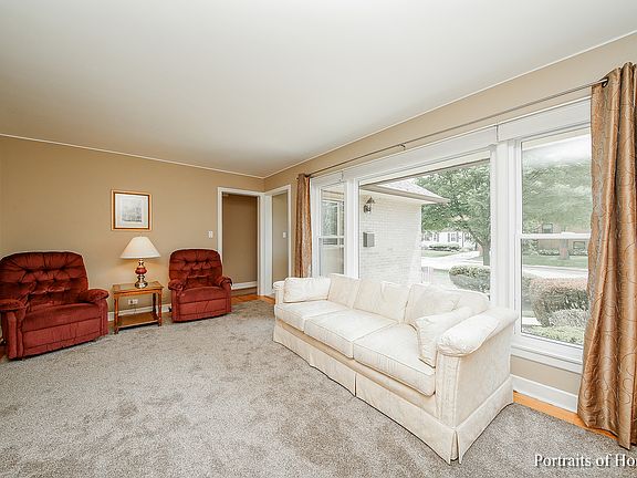 2nd image of 234 W Washington Blvd