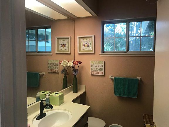 Master bath with shower