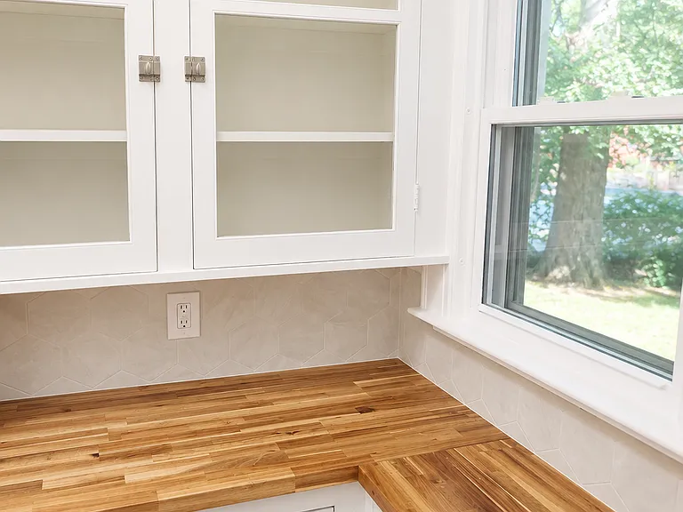 380 McKinley Ave #1 — Photo 3