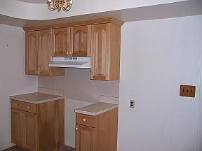 5th image of 202 Gross Ave